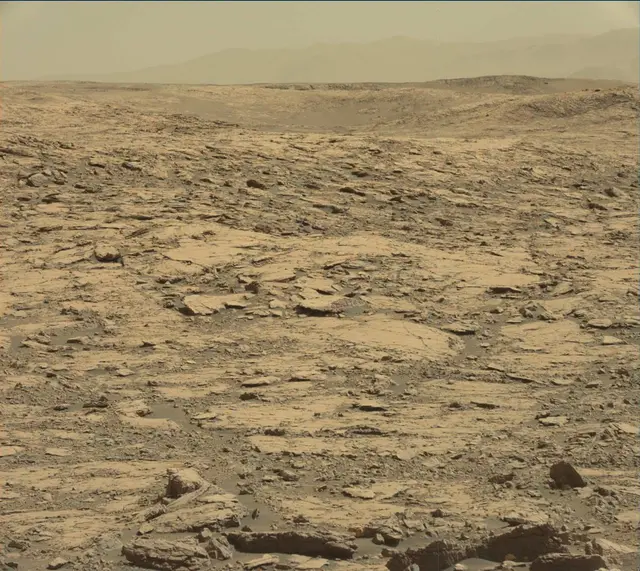 Sol 1819: Mast Camera (Mastcam)