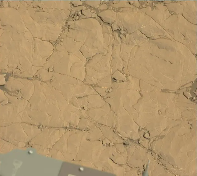 Sol 1819: Mast Camera (Mastcam)