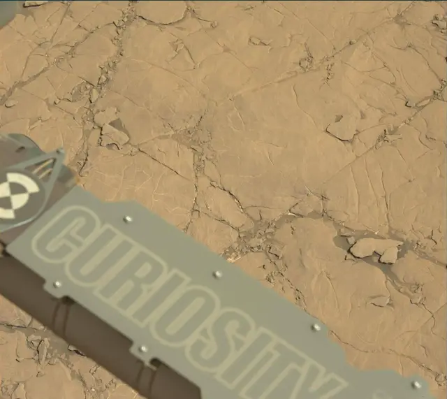 Sol 1819: Mast Camera (Mastcam)