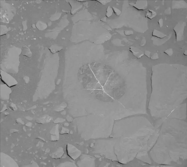 Sol 1819: Mast Camera (Mastcam)