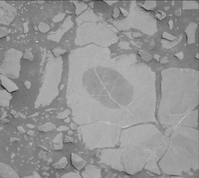 Sol 1819: Mast Camera (Mastcam)