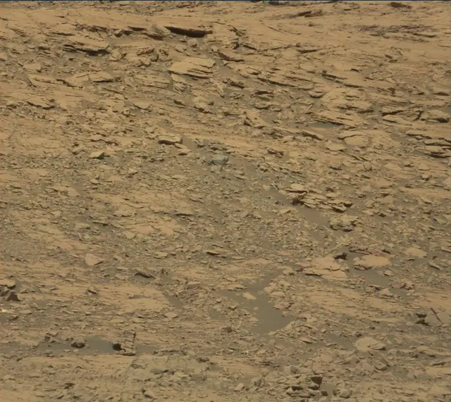 Sol 1819: Mast Camera (Mastcam)