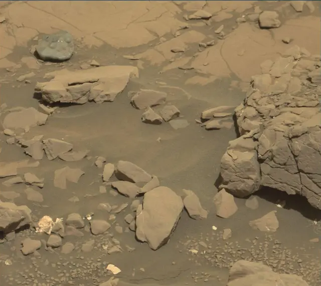 Sol 1821: Mast Camera (Mastcam)