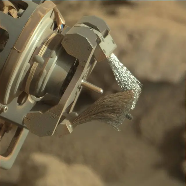 Sol 1821: Mast Camera (Mastcam)