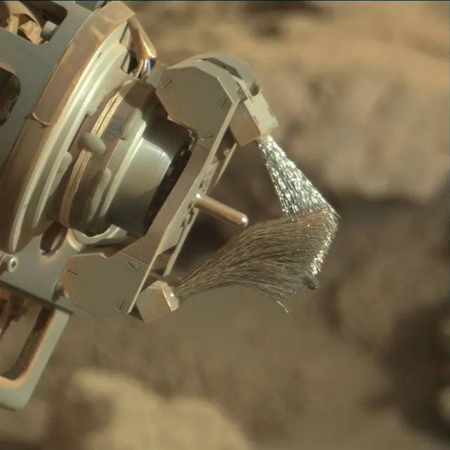 Sol 1821: Mast Camera (Mastcam)