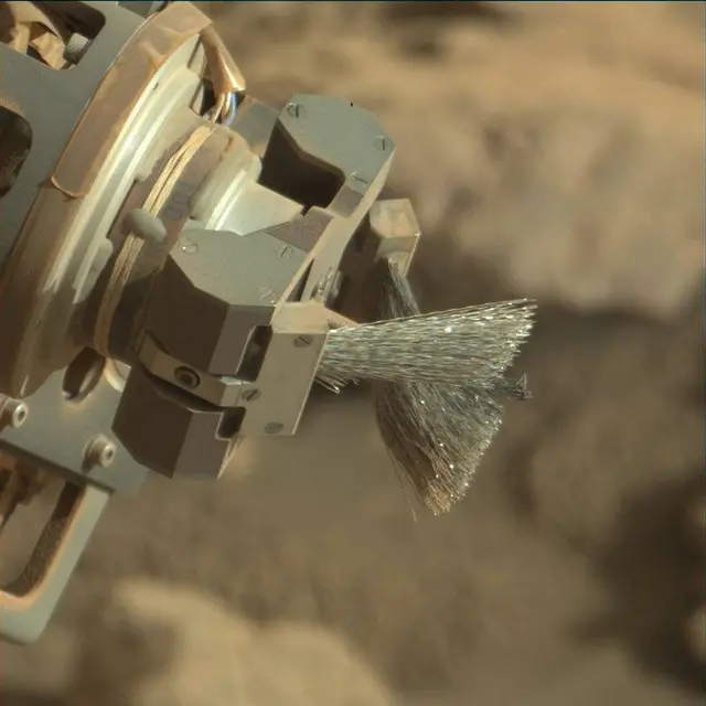 Sol 1821: Mast Camera (Mastcam)