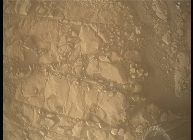 Sol 1821: Mars Descent Imager (MARDI)