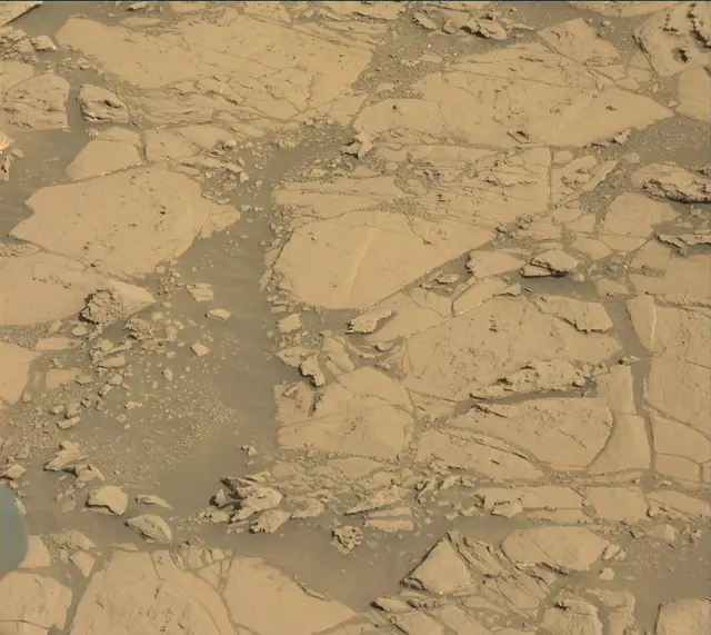 Sol 1822: Mast Camera (Mastcam)