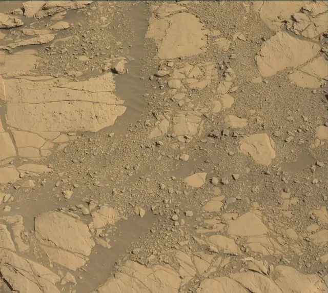 Sol 1822: Mast Camera (Mastcam)