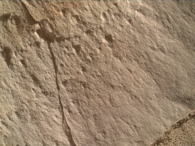 Sol 1824: Mars Hand Lens Imager (MAHLI)