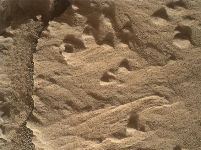 Sol 1824: Mars Hand Lens Imager (MAHLI)