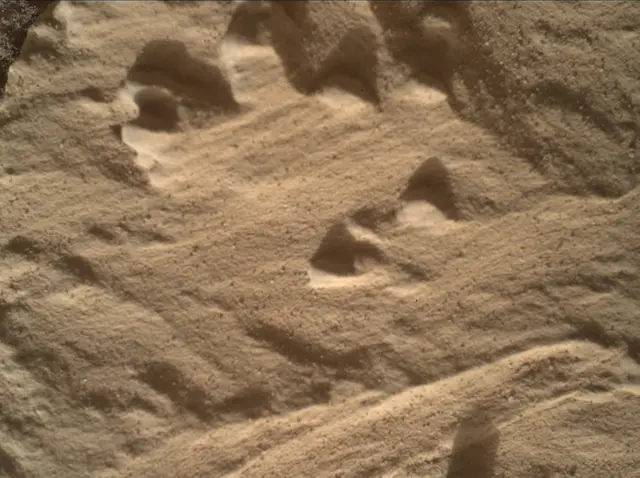 Sol 1824: Mars Hand Lens Imager (MAHLI)