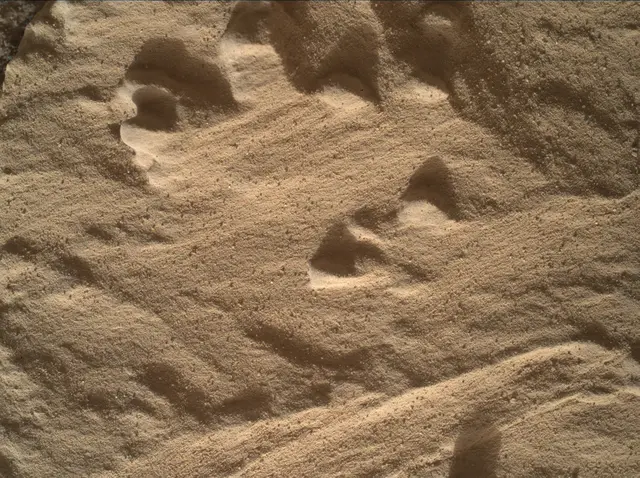Sol 1824: Mars Hand Lens Imager (MAHLI)