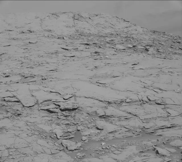 Sol 1825: Mast Camera (Mastcam)