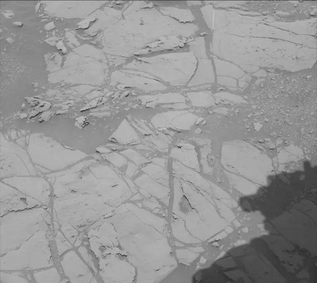 Sol 1827: Mast Camera (Mastcam)
