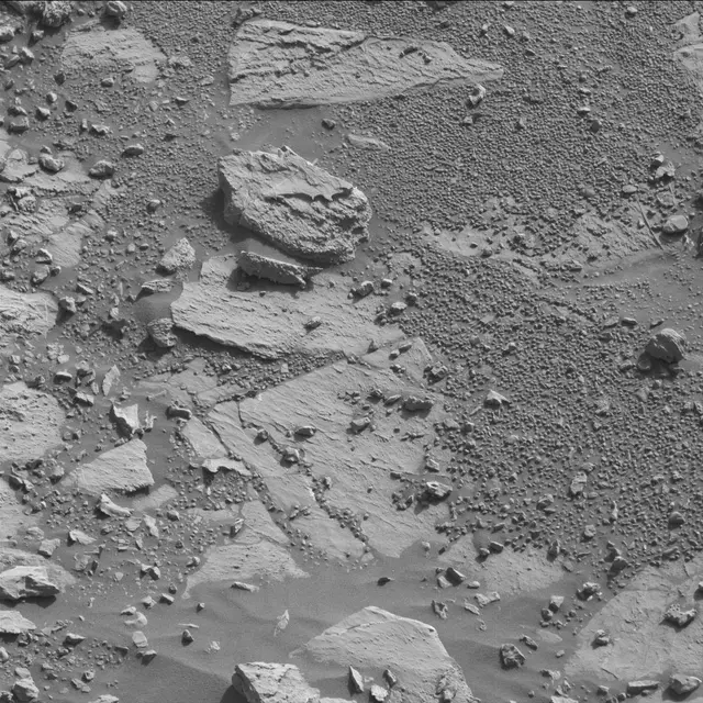 Sol 1827: Mast Camera (Mastcam)