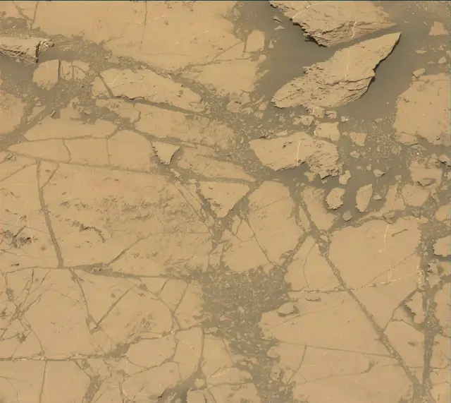 Sol 1828: Mast Camera (Mastcam)