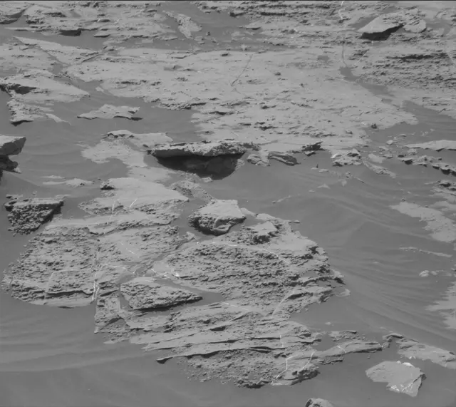 Sol 1828: Mast Camera (Mastcam)