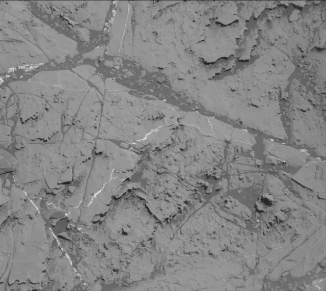 Sol 1829: Mast Camera (Mastcam)