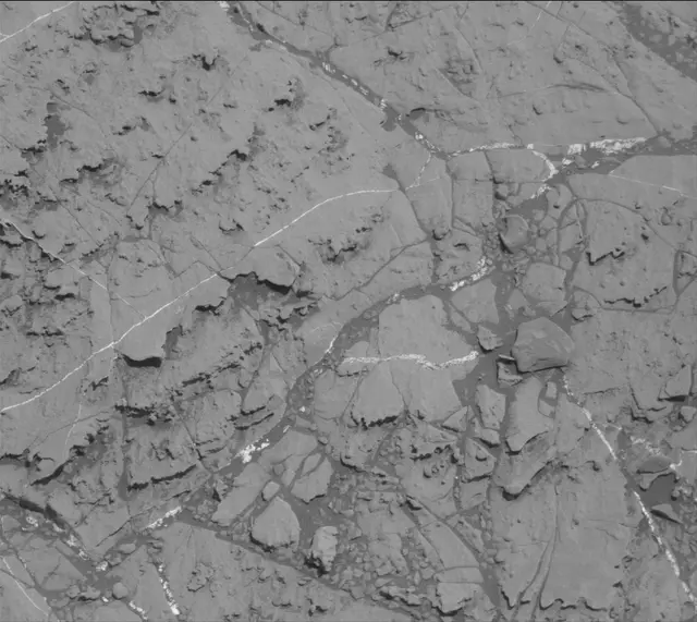 Sol 1829: Mast Camera (Mastcam)