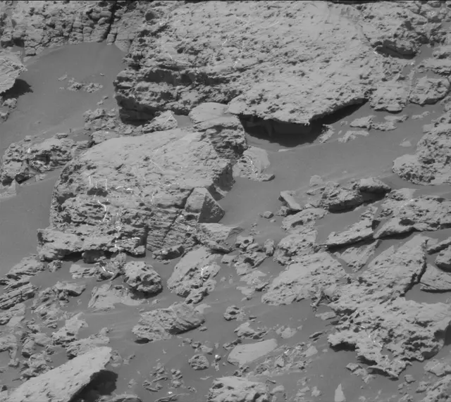 Sol 1829: Mast Camera (Mastcam)