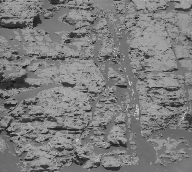 Sol 1829: Mast Camera (Mastcam)