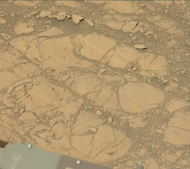 Sol 1830: Mast Camera (Mastcam)