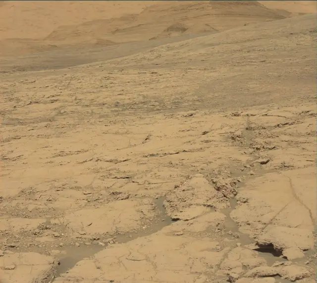 Sol 1830: Mast Camera (Mastcam)