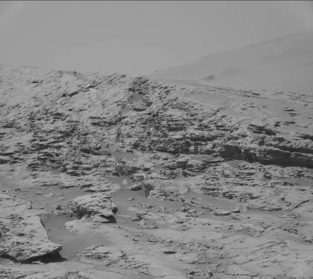 Sol 1830: Mast Camera (Mastcam)