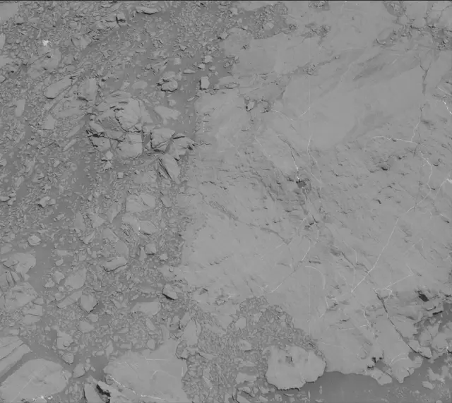 Sol 1831: Mast Camera (Mastcam)
