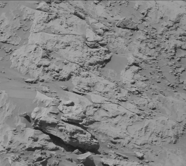 Sol 1831: Mast Camera (Mastcam)