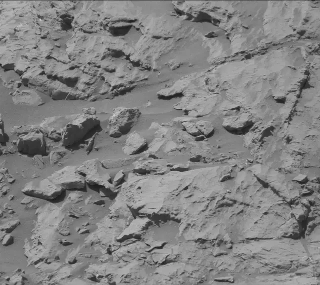Sol 1831: Mast Camera (Mastcam)