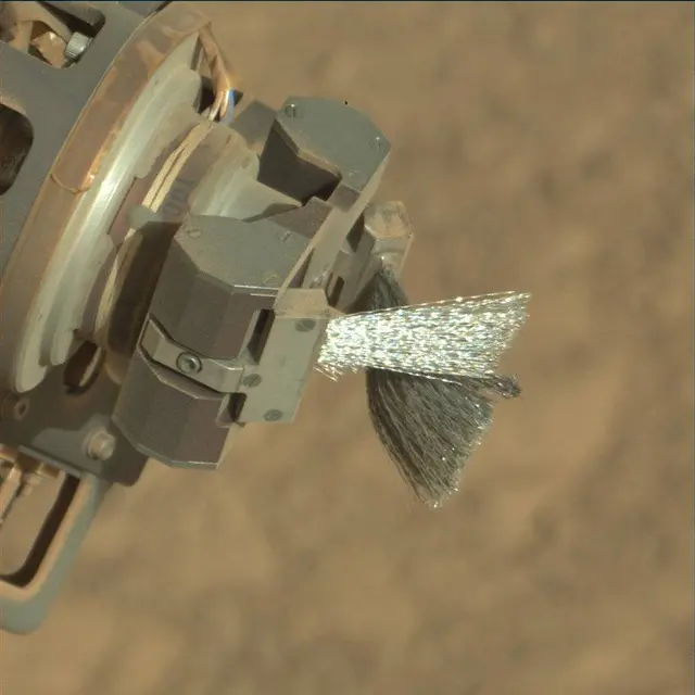 Sol 1836: Mast Camera (Mastcam)