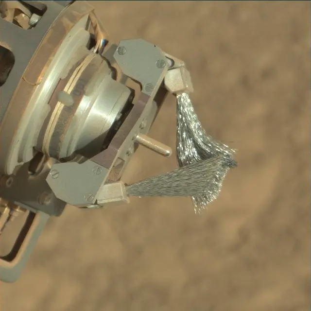 Sol 1836: Mast Camera (Mastcam)