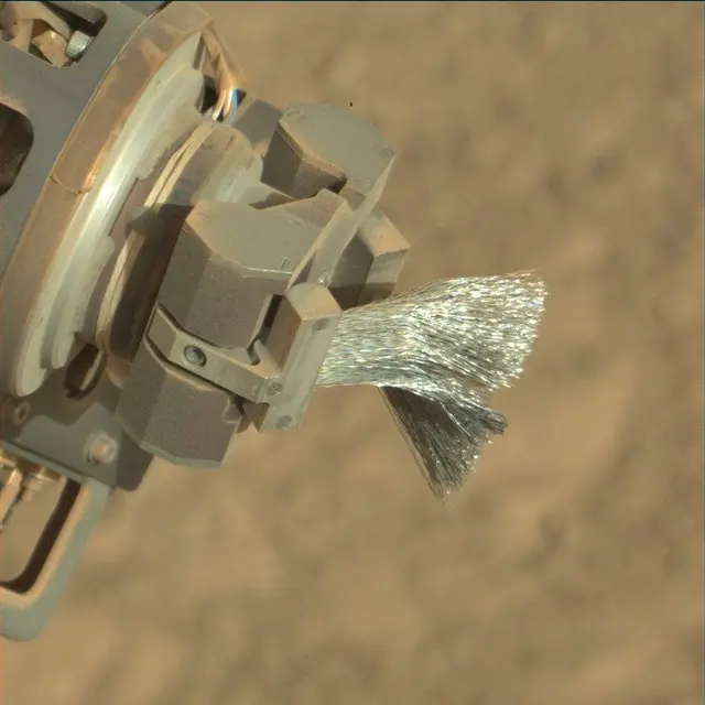 Sol 1836: Mast Camera (Mastcam)
