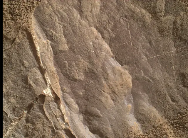 Sol 1836: Mars Hand Lens Imager (MAHLI)