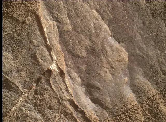 Sol 1836: Mars Hand Lens Imager (MAHLI)