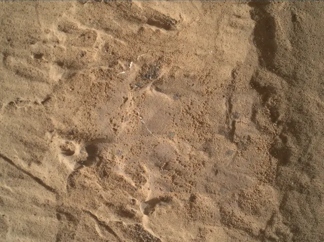 Sol 1838: Mars Hand Lens Imager (MAHLI)