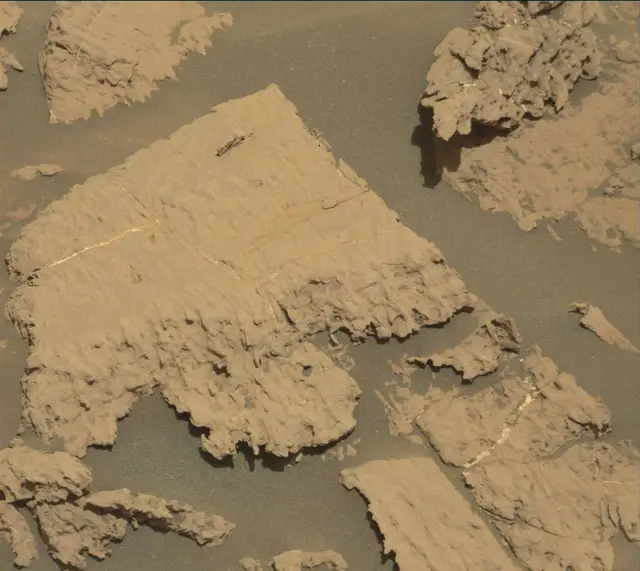Sol 1843: Mast Camera (Mastcam)