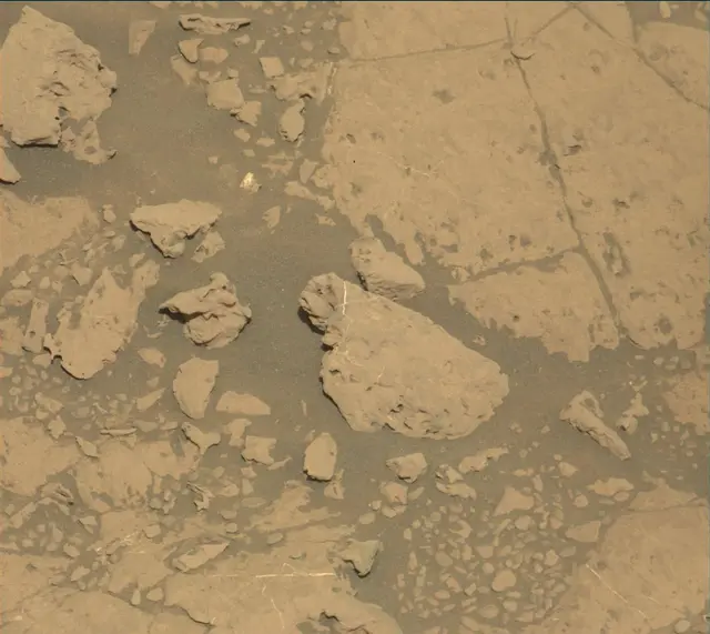 Sol 1843: Mast Camera (Mastcam)