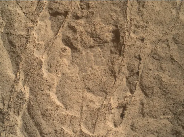 Sol 1845: Mars Hand Lens Imager (MAHLI)
