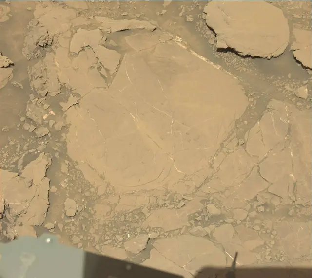 Sol 1846: Mast Camera (Mastcam)