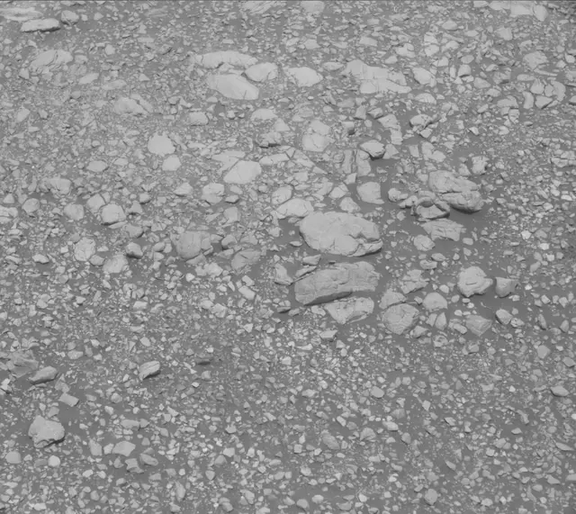 Sol 1850: Mast Camera (Mastcam)