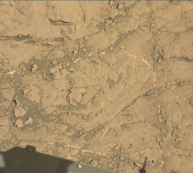 Sol 1850: Mast Camera (Mastcam)