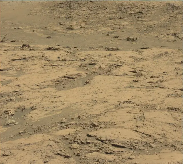 Sol 1850: Mast Camera (Mastcam)