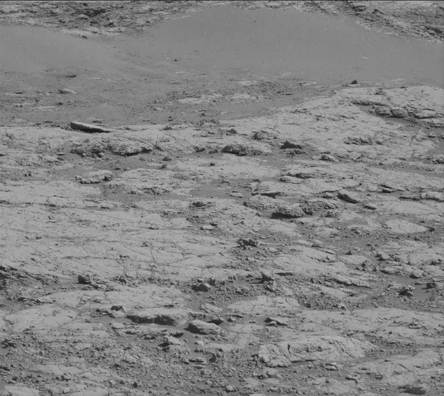 Sol 1850: Mast Camera (Mastcam)