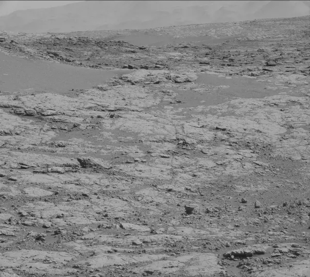 Sol 1850: Mast Camera (Mastcam)