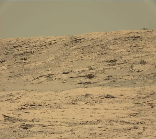 Sol 1850: Mast Camera (Mastcam)