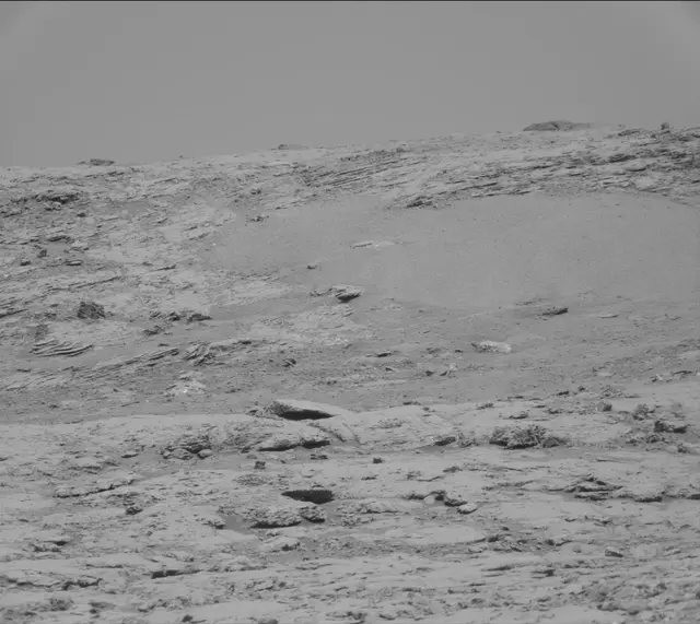 Sol 1850: Mast Camera (Mastcam)