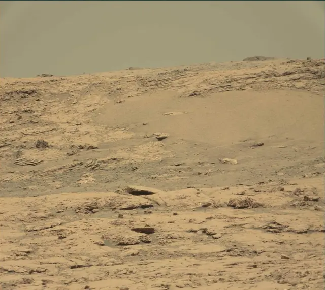 Sol 1850: Mast Camera (Mastcam)